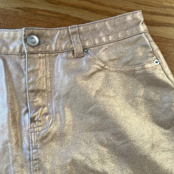 Forever 21 Metallic Gold Denim Skirt Distressed Hem Jean Skirt Junior M Holiday - Picture 2 of 5